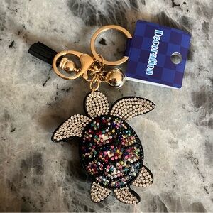 NWT Cute Sparkly Jeweled Rhinestone Turtle Keychain - Japanese Import